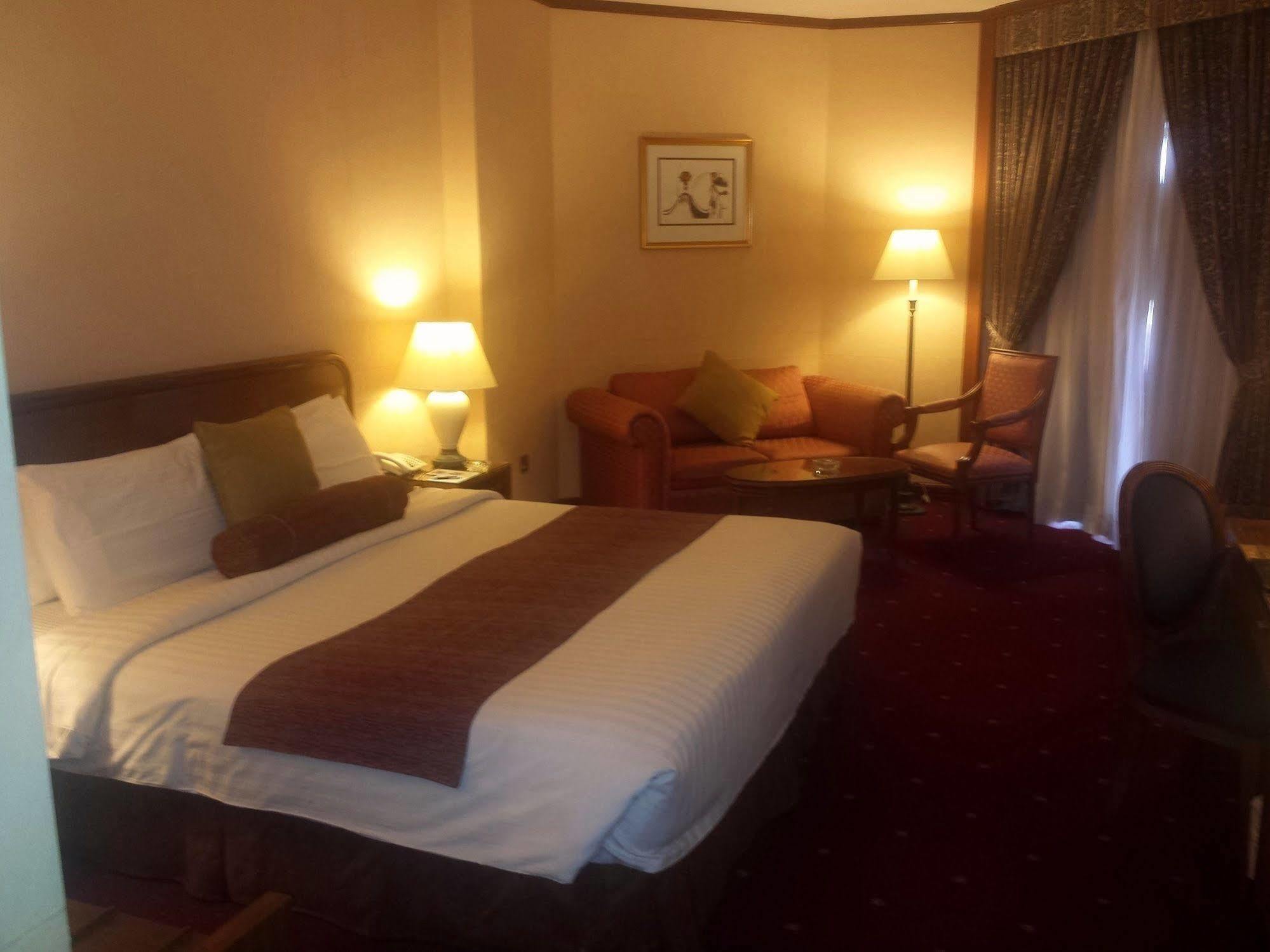 Safir International Hotel Kuwait Кувейт Экстерьер фото